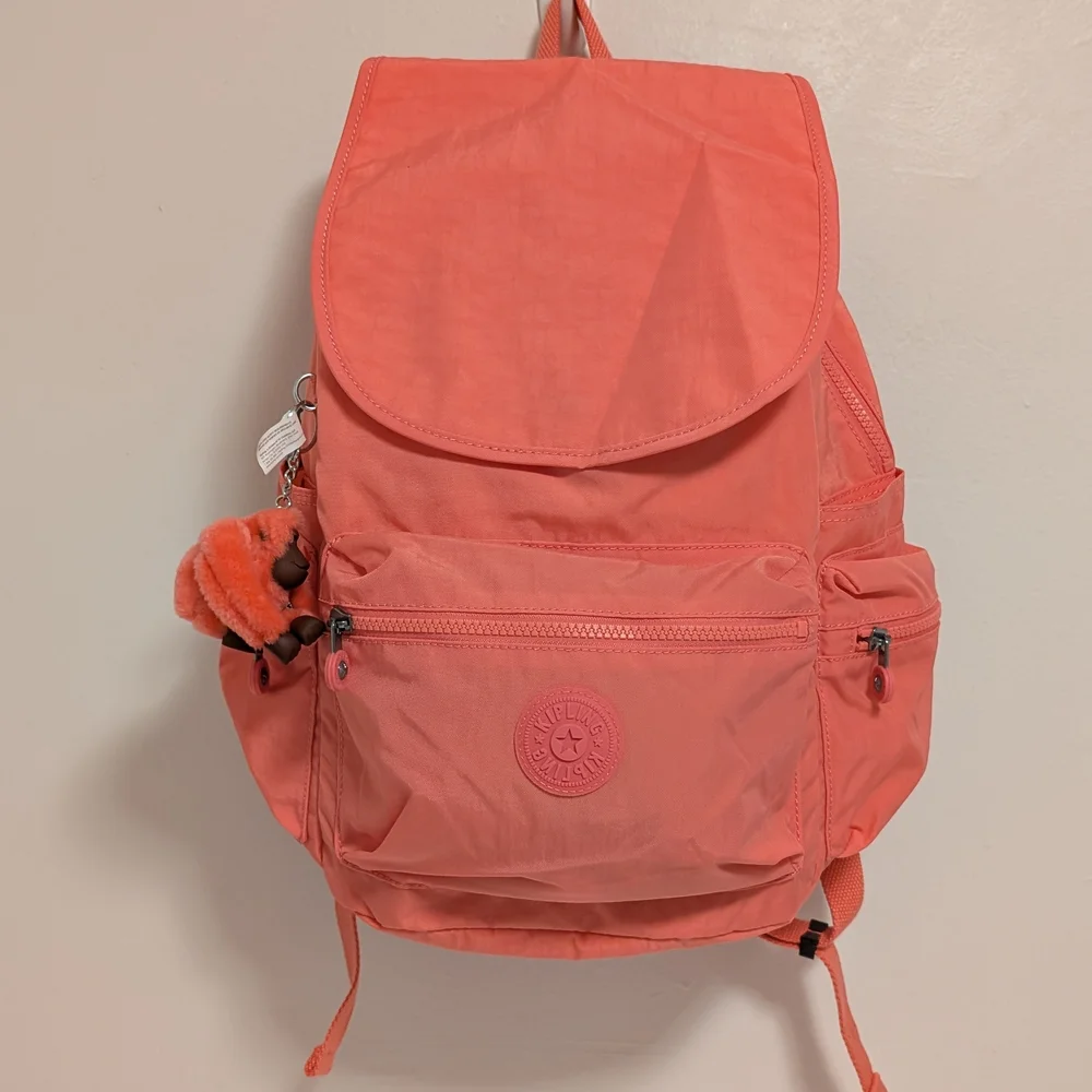 Kipling Coral Pink Nylon Backpack with Front and Side Pockets Kipling Seoul Small Tablet Backpack Coral Sea | Altman  main image 2